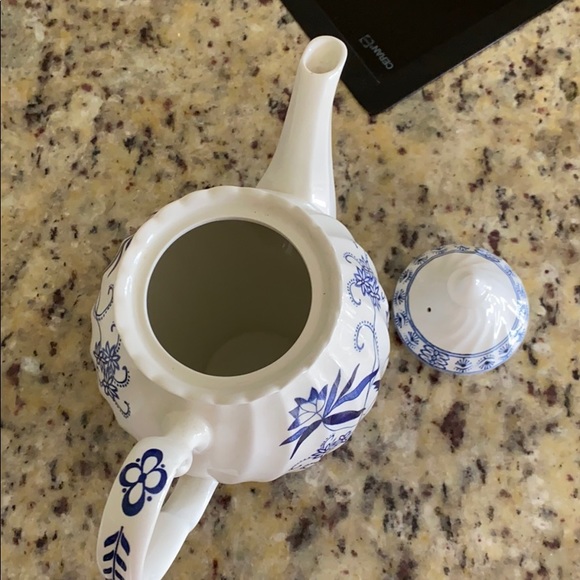 Blue Nordic coffee/tea pot - Picture 3 of 5